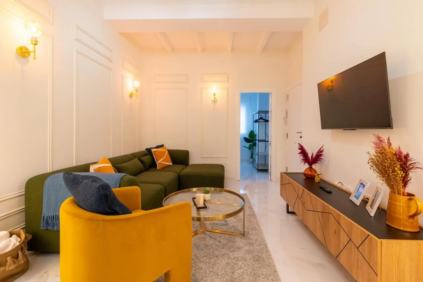 Rodrigo De Triana Boutique Apartment Seville Spain